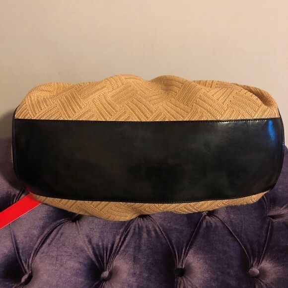 NWTS AUTHENTIC Valentino Garavani Woven & black Patent Satchel Bag Purse - Picture 5 of 11